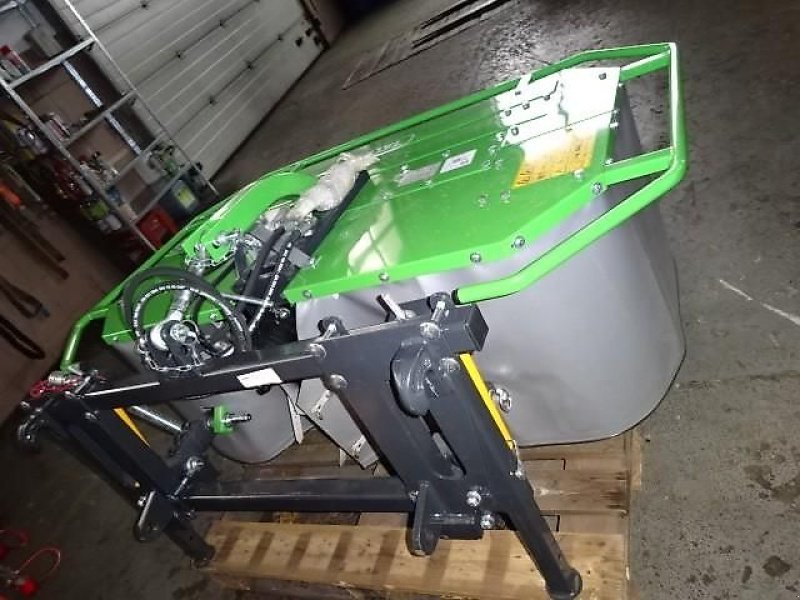 Mähwerk of the type Talex Frontmähwerk 1,35 Meter Rota Hydro -  mit Hydraulischen Antrieb Anbau an Euro SW Rahmen - Auch für Anbau an Radlader, Neumaschine in Neureichenau (Picture 4)