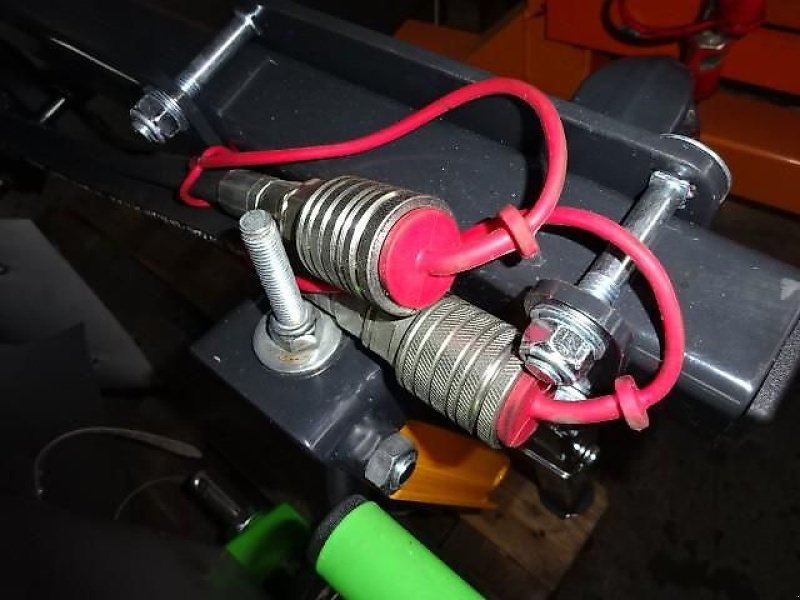 Mähwerk of the type Talex Frontmähwerk 1,35 Meter Rota Hydro -  mit Hydraulischen Antrieb Anbau an Euro SW Rahmen - Auch für Anbau an Radlader, Neumaschine in Neureichenau (Picture 12)