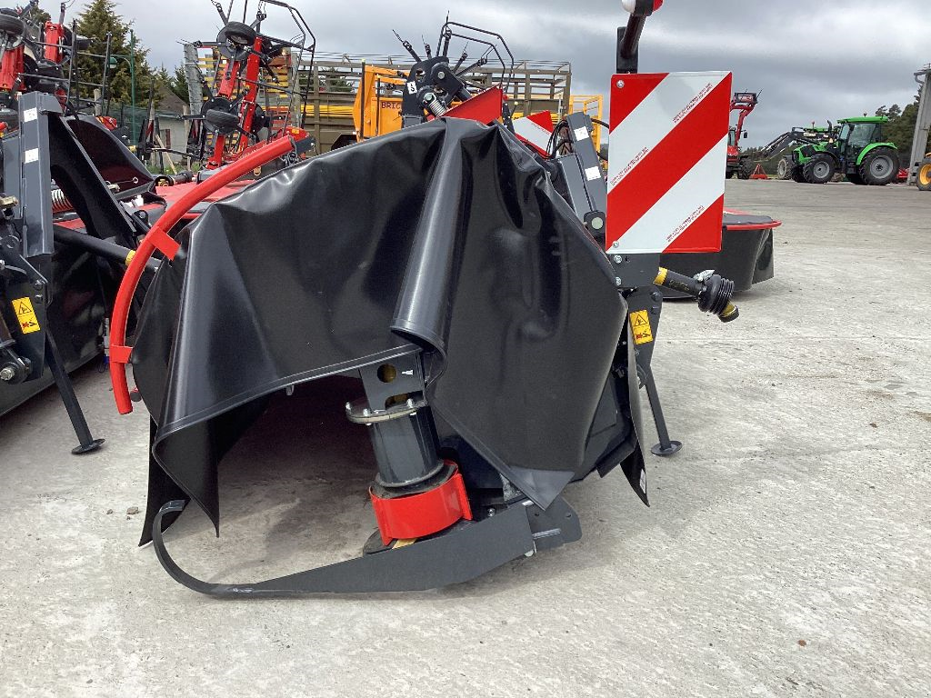 Mähwerk типа Vicon 332 XF, Gebrauchtmaschine в AUMONT AUBRAC (Фотография 2)