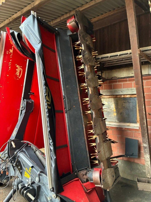 Mähwerk van het type Vicon 687 T, Gebrauchtmaschine in Henau (Foto 3)
