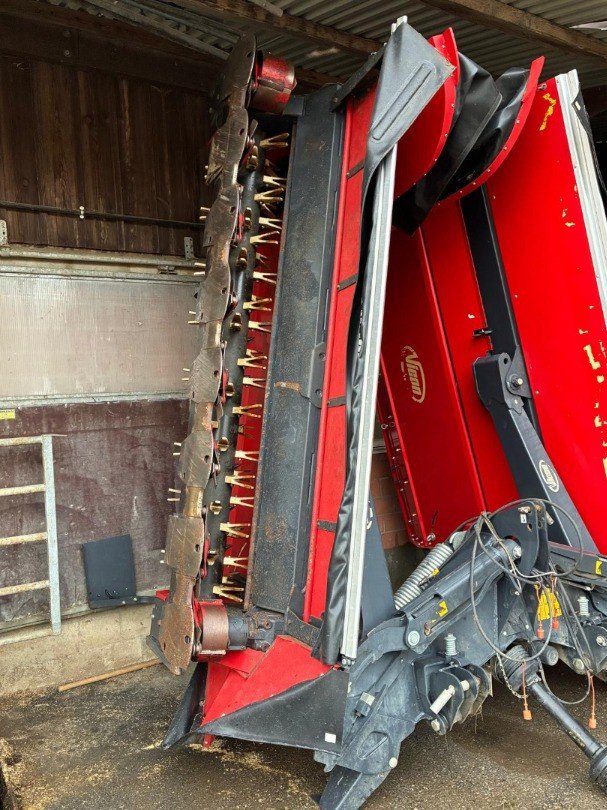 Mähwerk van het type Vicon 687 T, Gebrauchtmaschine in Henau (Foto 2)