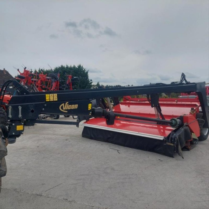Mähwerk of the type Vicon 835 T, Gebrauchtmaschine in AUMONT AUBRAC (Picture 1)