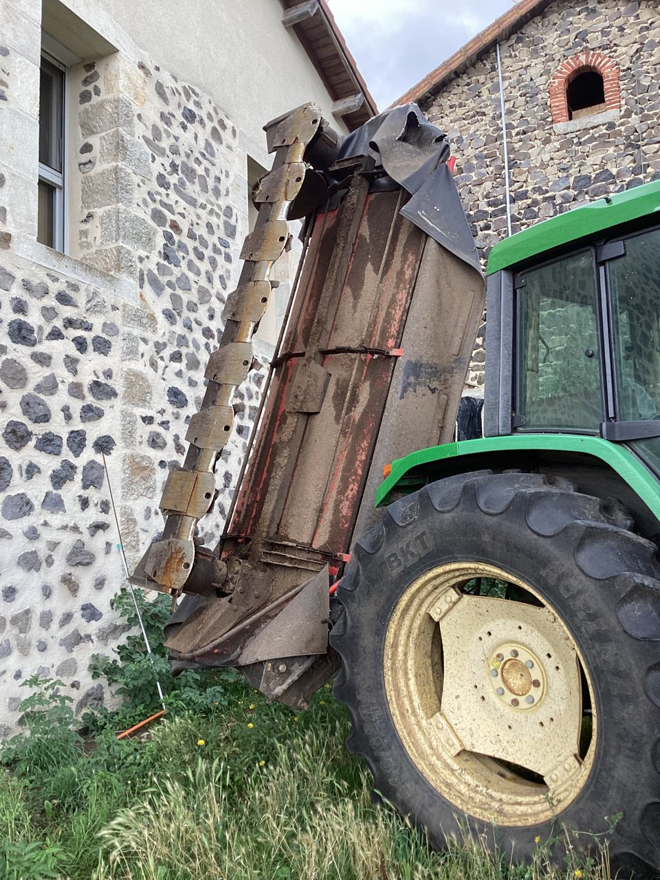 Mähwerk typu Vicon Extra 332, Gebrauchtmaschine v VERNOUX EN VIVARAIS (Obrázek 2)