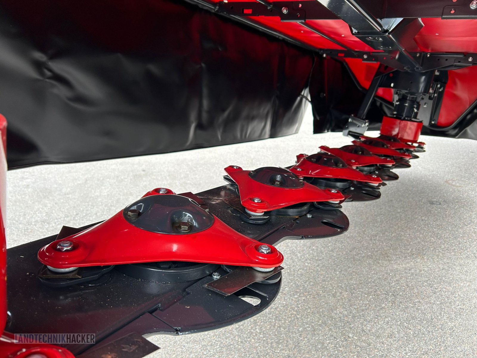 Mähwerk des Typs Vicon Extra 332, Neumaschine in Gotteszell (Bild 11)