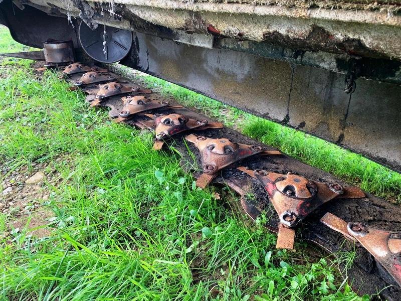 Mähwerk of the type Vicon EXTRA 440H, Gebrauchtmaschine in SAINT-GERMAIN DU PUY (Picture 4)