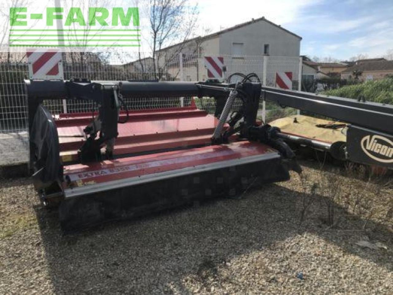 Mähwerk tip Vicon extra 835 r, Gebrauchtmaschine in MONFERRAN (Poză 1)