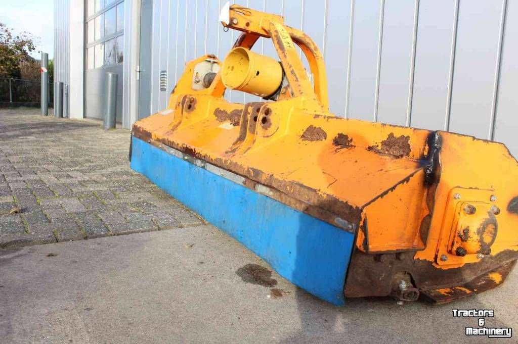 Mähwerk des Typs Votex Roadmaster RM2102 RA klepelmaaier / Schlegelm&auml;her, Gebrauchtmaschine in Geldermalsen (Bild 5)