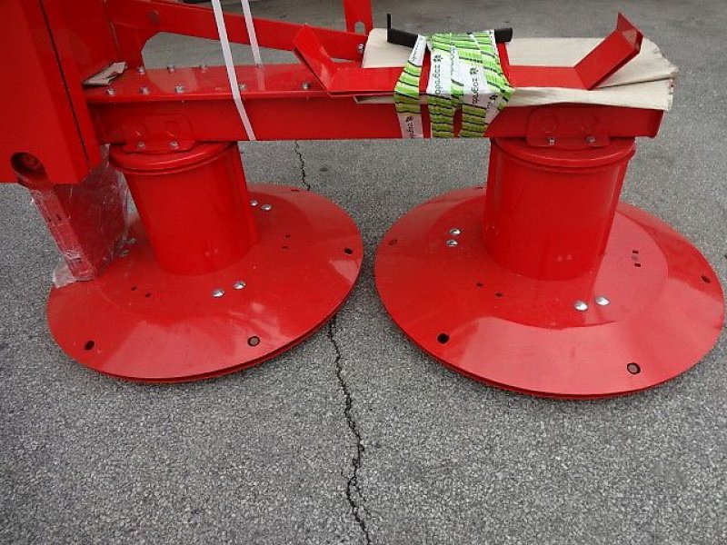 Mähwerk of the type ZAGRODA Z-  1,85 Meter - NEU  mit Gelenkwelle - Hecktrommelmähwerk, Neumaschine in Neureichenau (Picture 14)