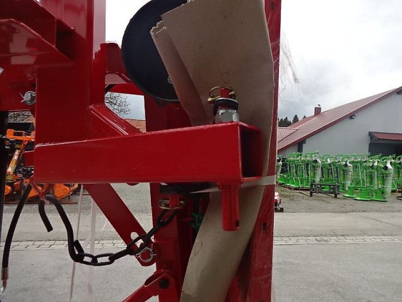 Mähwerk of the type ZAGRODA Z-  1,85 Meter - NEU  mit Gelenkwelle - Hecktrommelmähwerk, Neumaschine in Neureichenau (Picture 10)