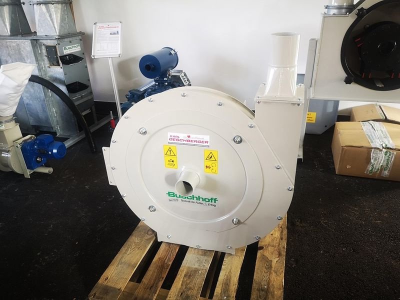 Mahlanlage & Mischanlage des Typs Buschhoff BHS 150-104-DO Hammermühle, Neumaschine in St. Marienkirchen (Bild 1)