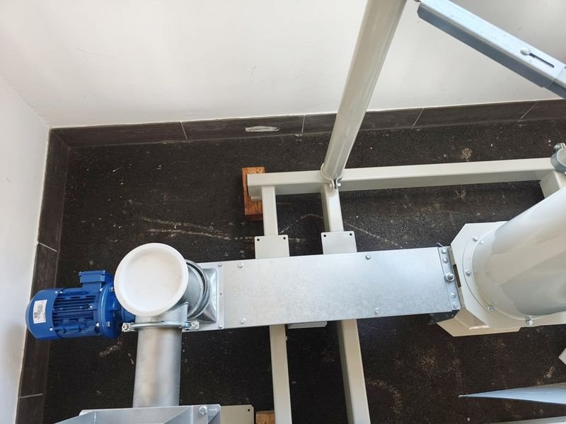 Mahlanlage & Mischanlage typu Buschhoff M3 WR Futtermischer mit Wiegerahmen, Neumaschine v St. Marienkirchen (Obrázek 5)