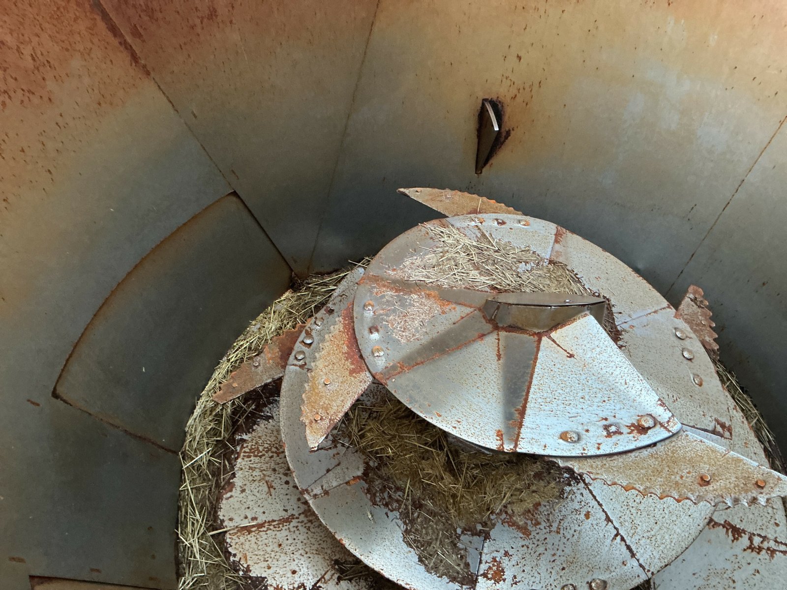 Mahlanlage & Mischanlage typu Jeantil BOL JEANTIL MVV 12, Gebrauchtmaschine w ST CLEMENT DE LA PLACE (Zdjęcie 10)