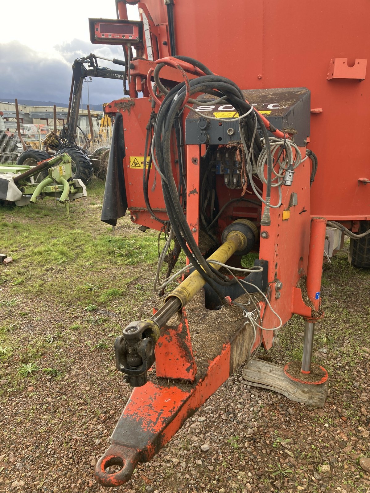Mahlanlage & Mischanlage of the type Kuhn MELANGEUSE KUHN EUROMIX, Gebrauchtmaschine in AUTUN (Picture 3)