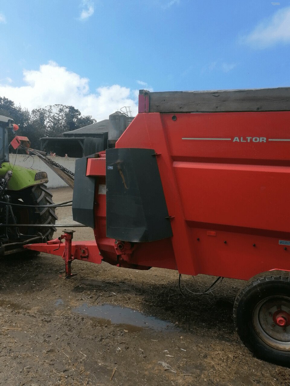 Mahlanlage & Mischanlage typu Kuhn PAILLEUSE ALTOR 8060, Gebrauchtmaschine v PONTIVY (Obrázek 4)