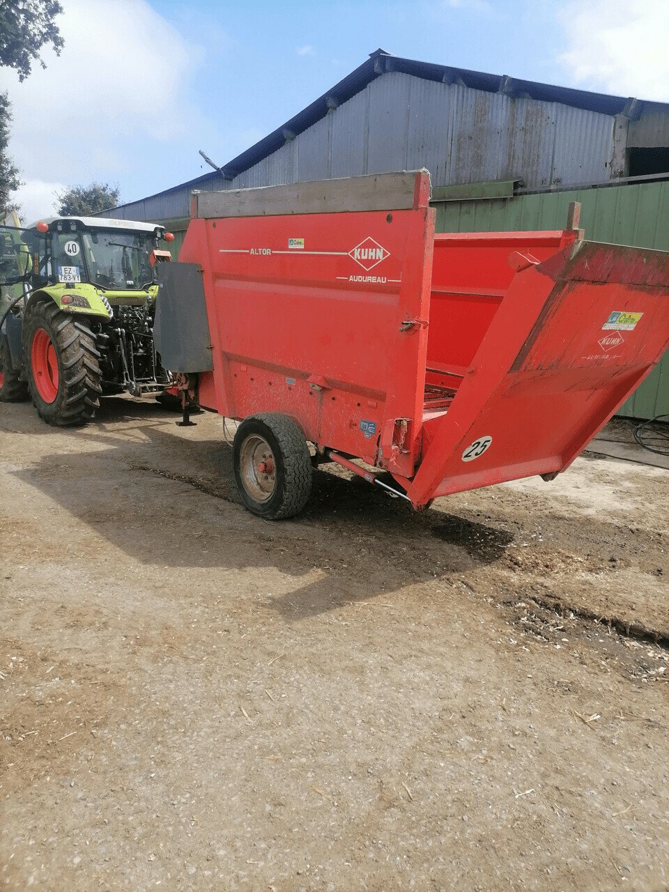 Mahlanlage & Mischanlage typu Kuhn PAILLEUSE ALTOR 8060, Gebrauchtmaschine v PONTIVY (Obrázek 3)