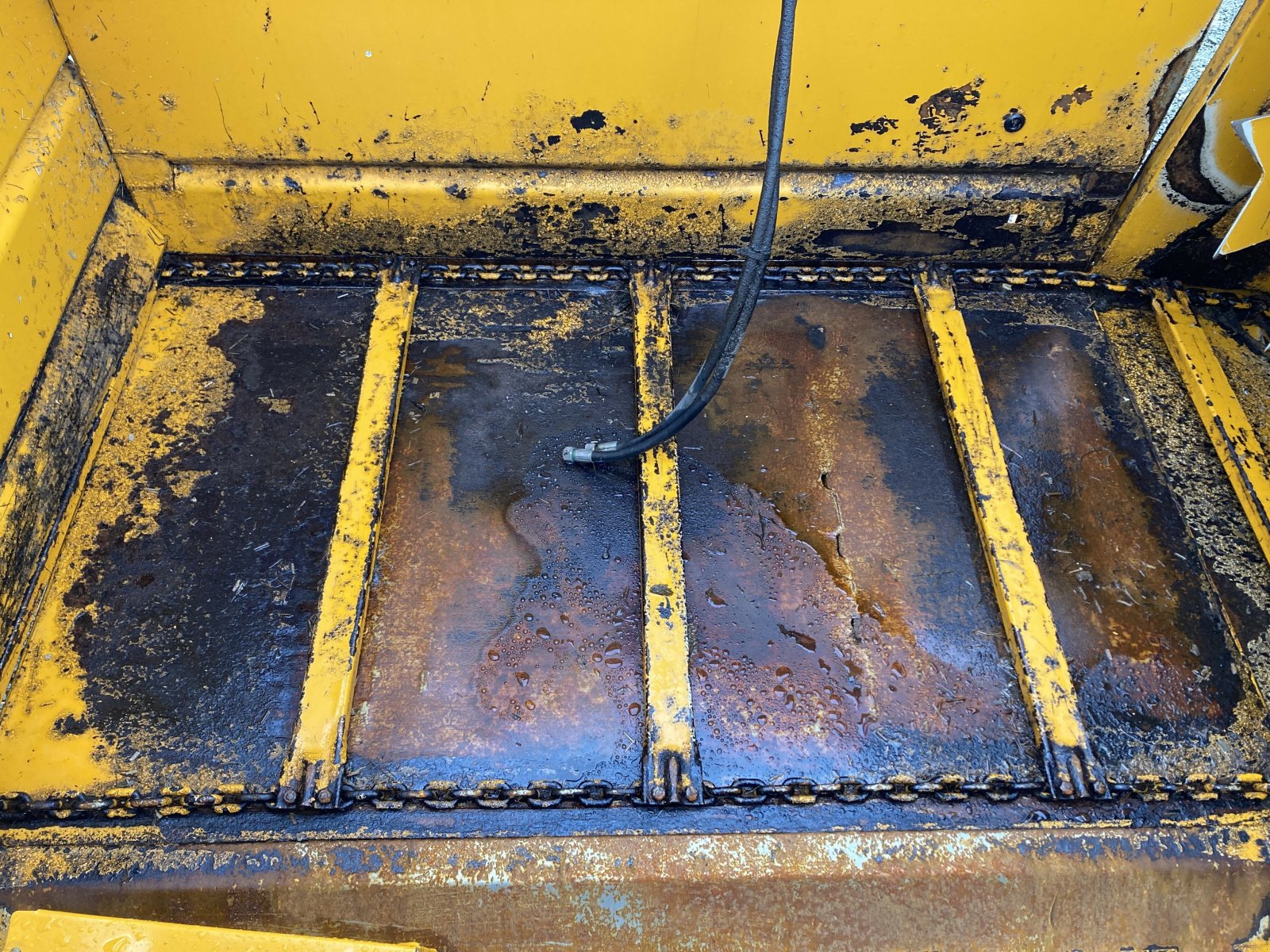 Mahlanlage & Mischanlage Türe ait Lucas DESILEUSE LUCAS SILOGRIF 2001, Gebrauchtmaschine içinde ST CLEMENT DE LA PLACE (resim 4)