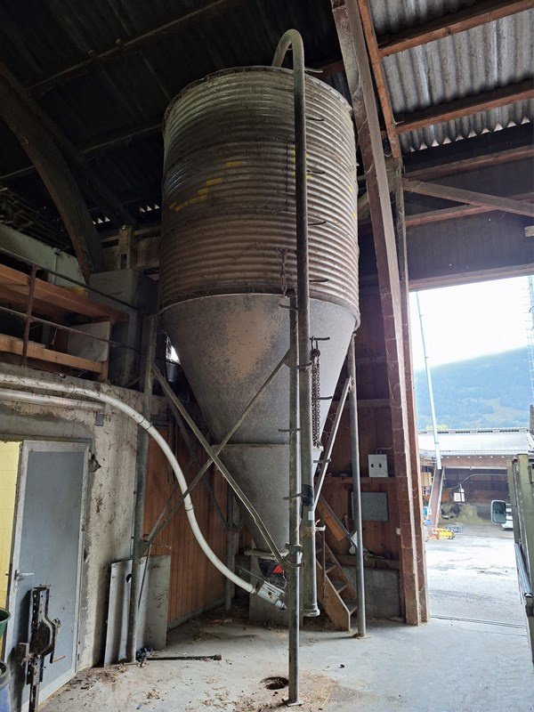 Mahlanlage & Mischanlage of the type Sonstige 8 Tonnen Futtersilo, Gebrauchtmaschine in Chur (Picture 2)