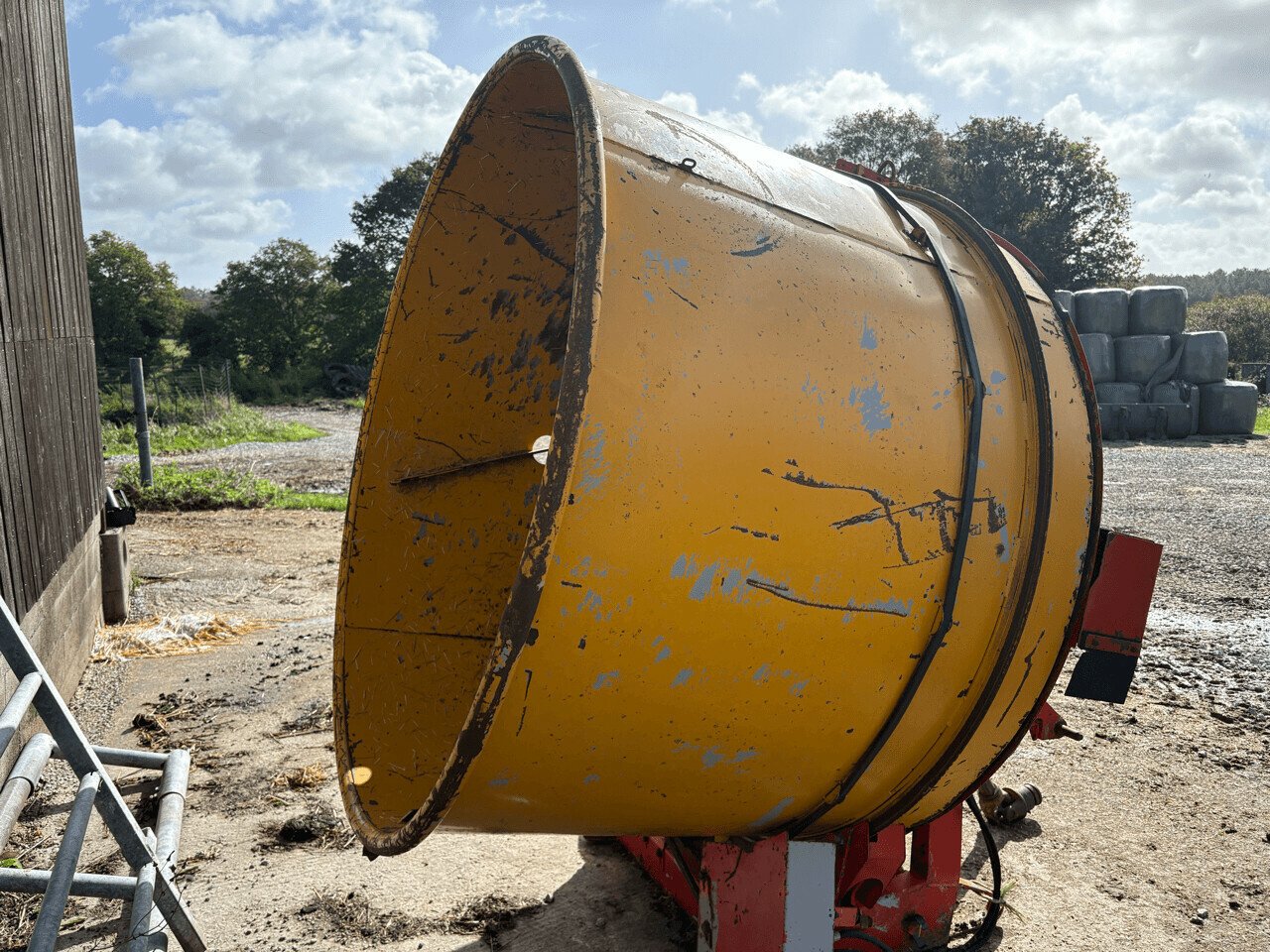 Mahlanlage & Mischanlage des Typs Teagle PAILLEUSE CALIBREUSE T505, Gebrauchtmaschine in PONTIVY (Bild 2)