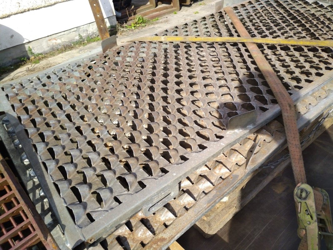 Maisausrüstung Türe ait Case passend für 2188 / 2388, Gebrauchtmaschine içinde Liebenwalde (resim 2)