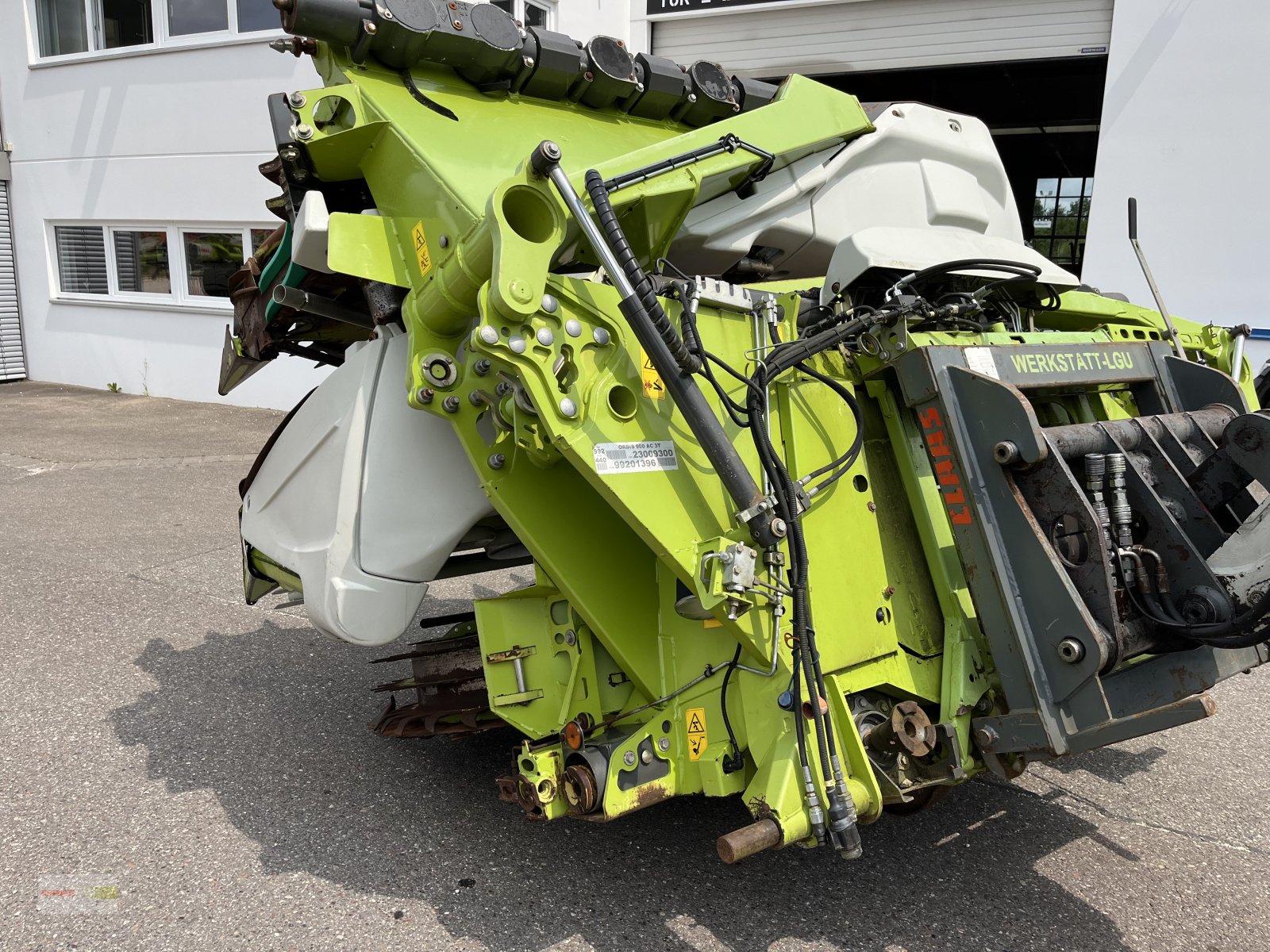 Maisgebiss от тип CLAAS CLAAS Inserat auswählen CLAAS Orbis 900 + Transportfahrwerk PREISREDUZIERT, Gebrauchtmaschine в Langenau (Снимка 13)