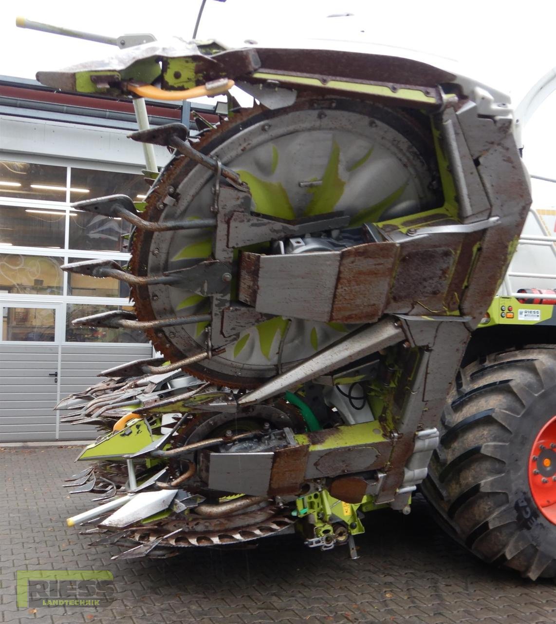 Maisgebiß typu CLAAS ORBIS 750 AUTO CONTOUR, Gebrauchtmaschine v Homberg (Ohm) - Maulbach (Obrázok 7)