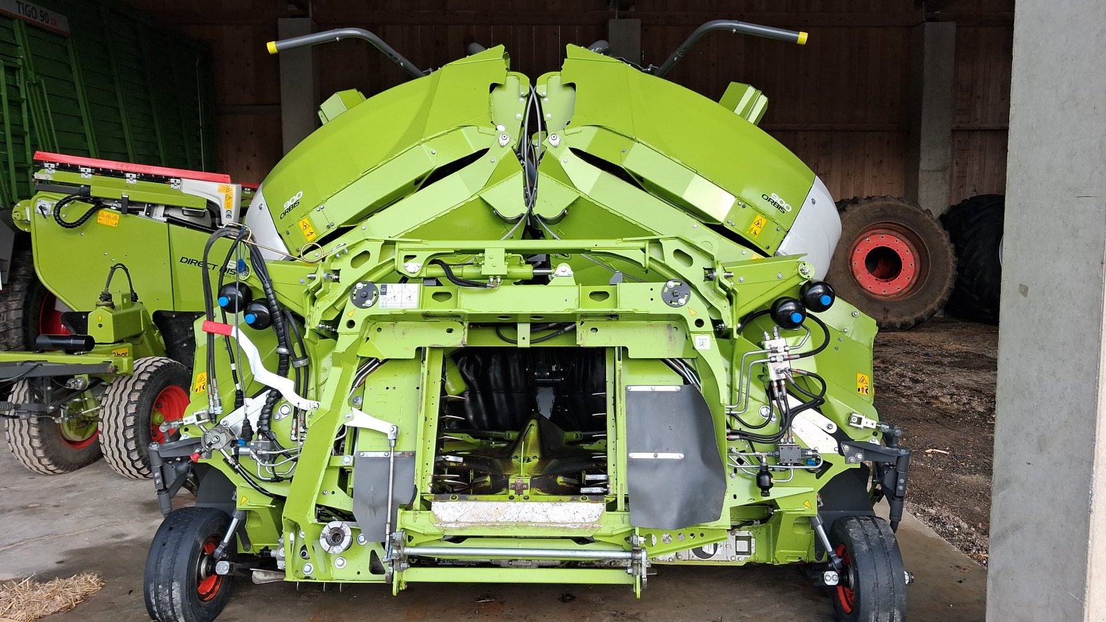 Maisgebiss от тип CLAAS Orbis 900, Gebrauchtmaschine в Hollenbach (Снимка 2)