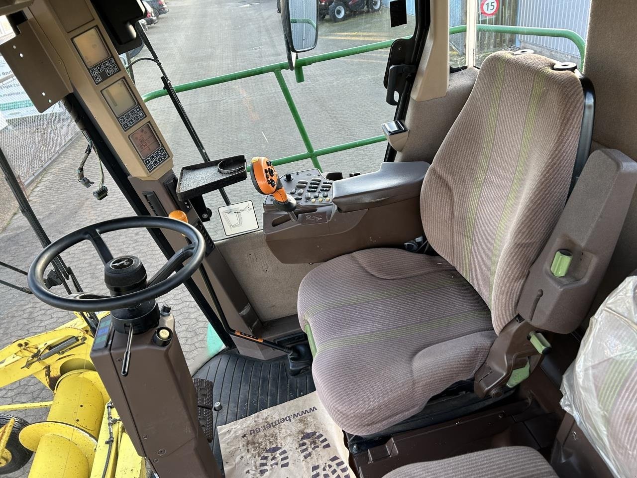 Maisgebiss des Typs John Deere 7700, Gebrauchtmaschine in Bramming (Bild 16)