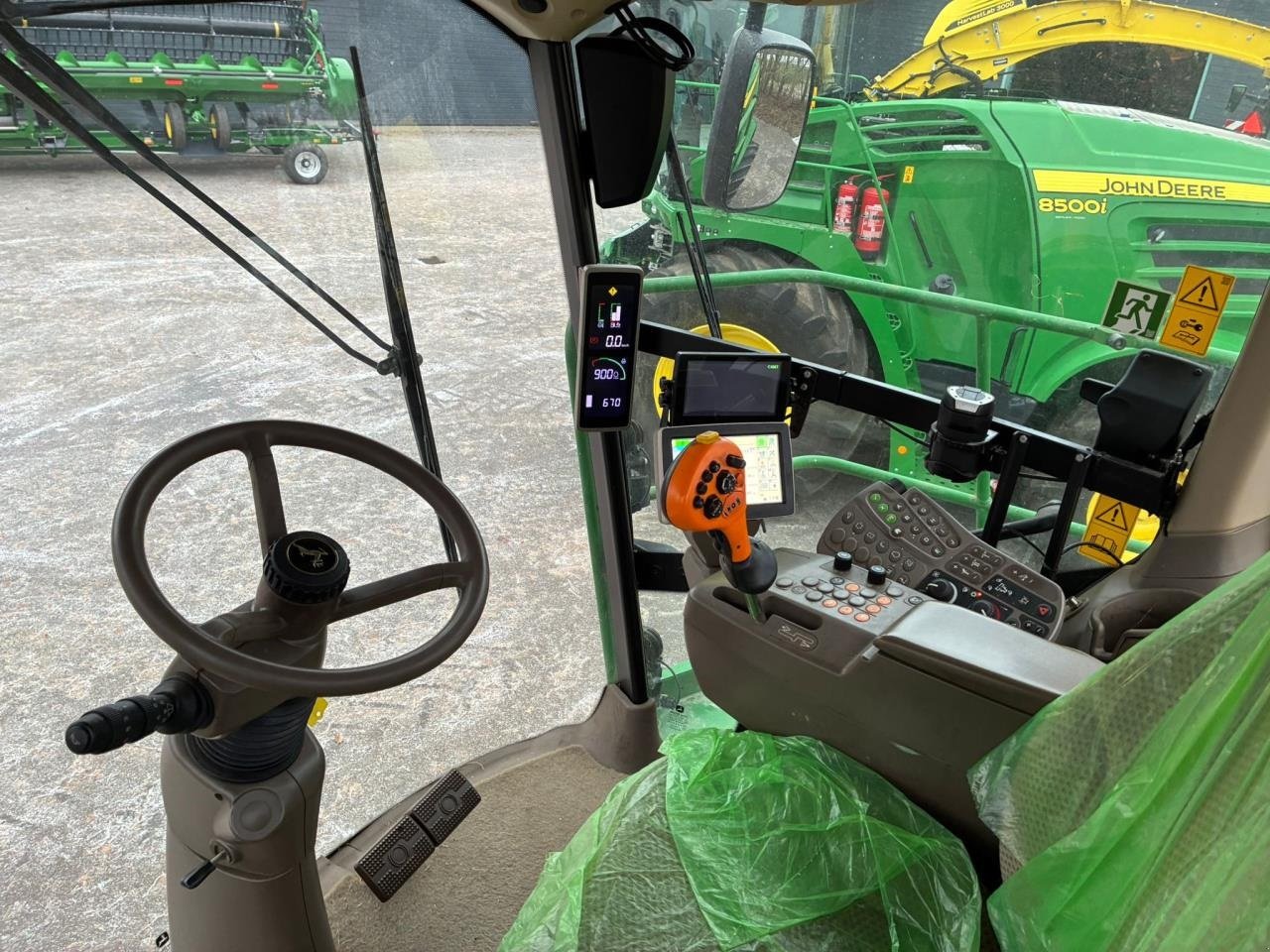 Maisgebiss типа John Deere 8500, Gebrauchtmaschine в Videbæk (Фотография 6)