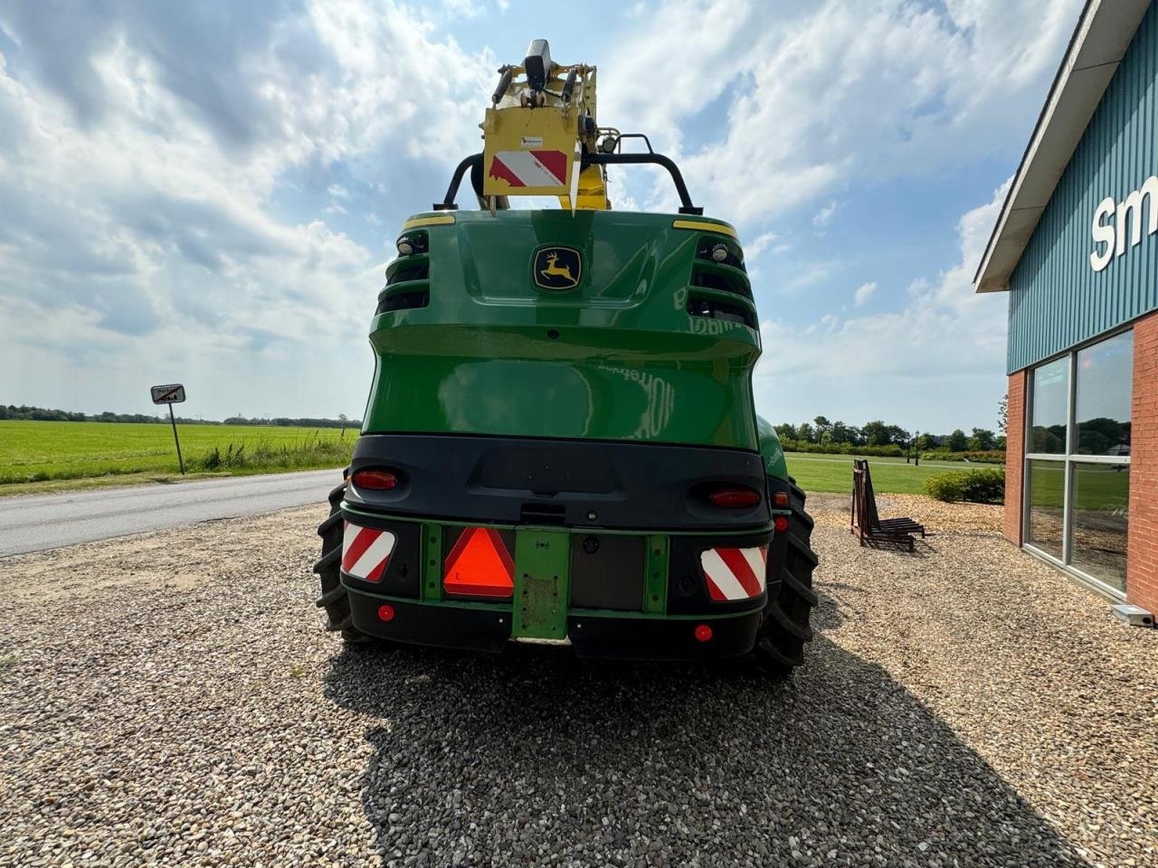 Maisgebiss du type John Deere 8700, Gebrauchtmaschine en Videbæk (Photo 12)
