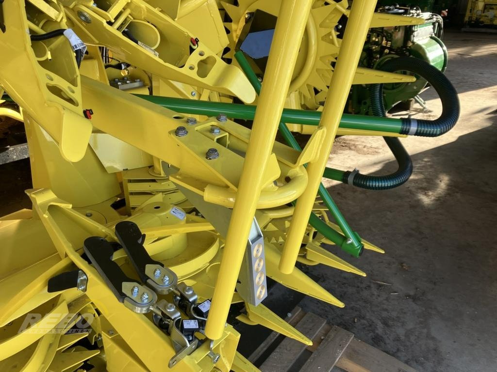 Maisgebiss des Typs Kemper 375 PLUS, Neumaschine in Visbek/Rechterfeld (Bild 5)