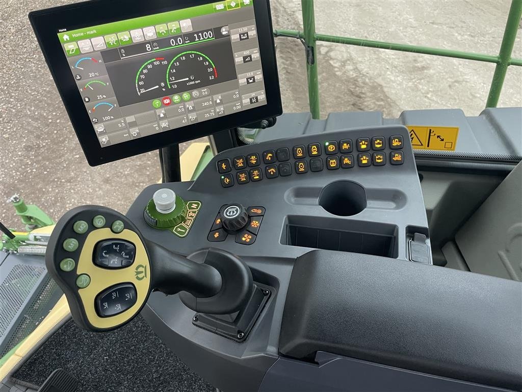 Maisgebiss typu Krone Big X 630 NY MODEL MED NY KABINE LAVT TIMETAL, Gebrauchtmaschine v Ribe (Obrázek 21)