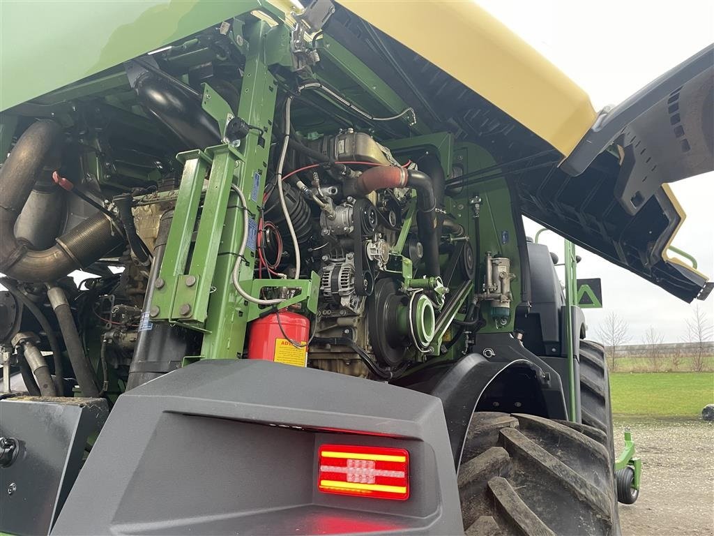 Maisgebiss typu Krone Big X 630 NY MODEL MED NY KABINE LAVT TIMETAL, Gebrauchtmaschine v Ribe (Obrázok 14)