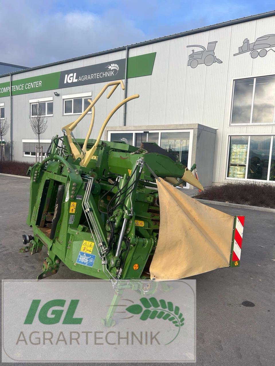 Maisgebiss du type Krone EasyCollect 750-3, Gebrauchtmaschine en Nabburg (Photo 9)