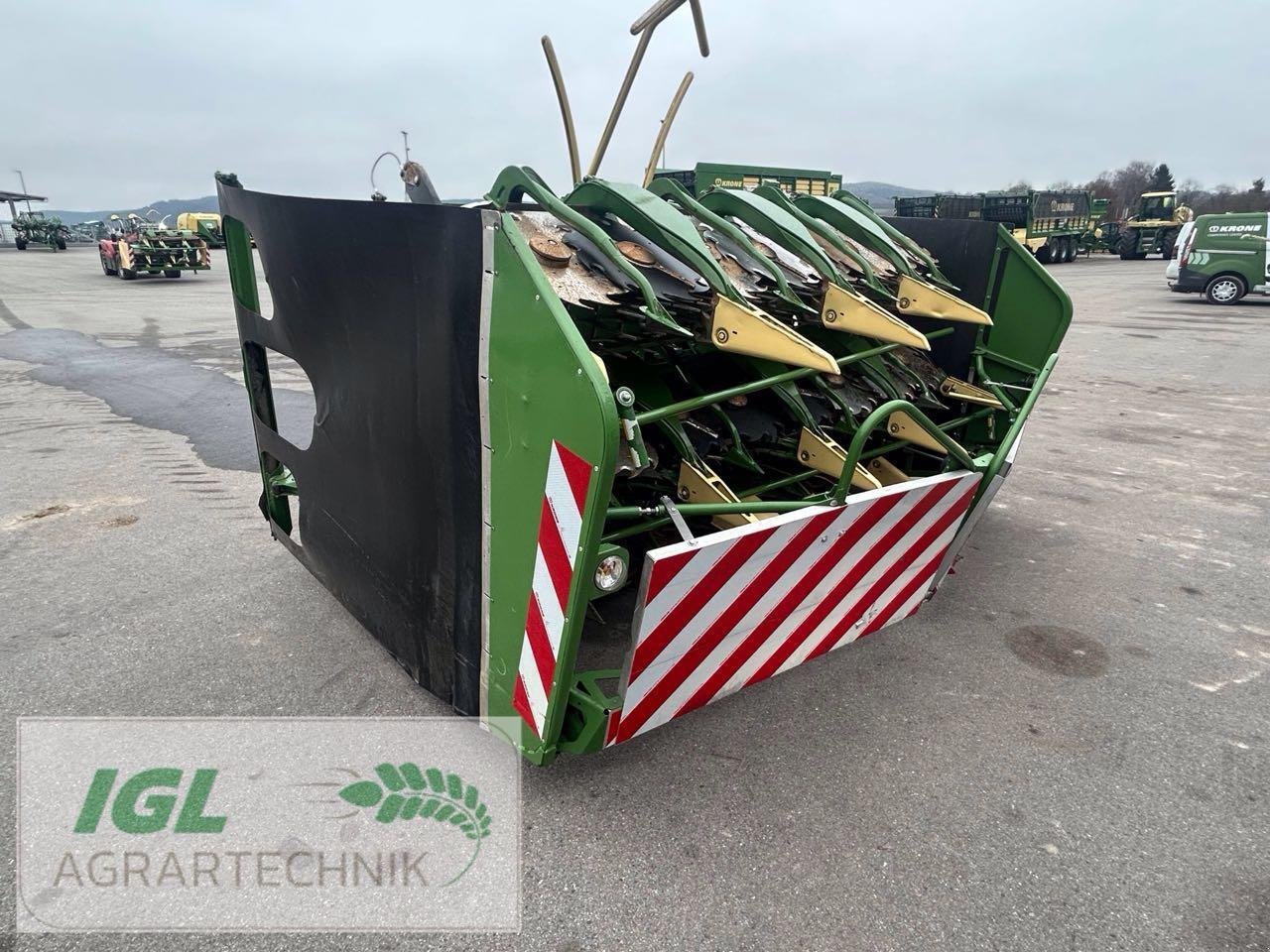 Maisgebiss des Typs Krone XCollect 900-3 (BV301-30), Neumaschine in Nabburg (Bild 5)