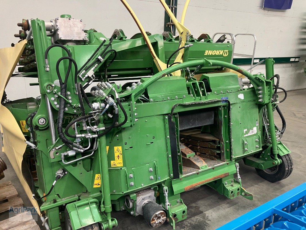 Maisgebiss типа Krone XCOLLECT 900-3, Gebrauchtmaschine в Kirchdorf (Фотография 4)