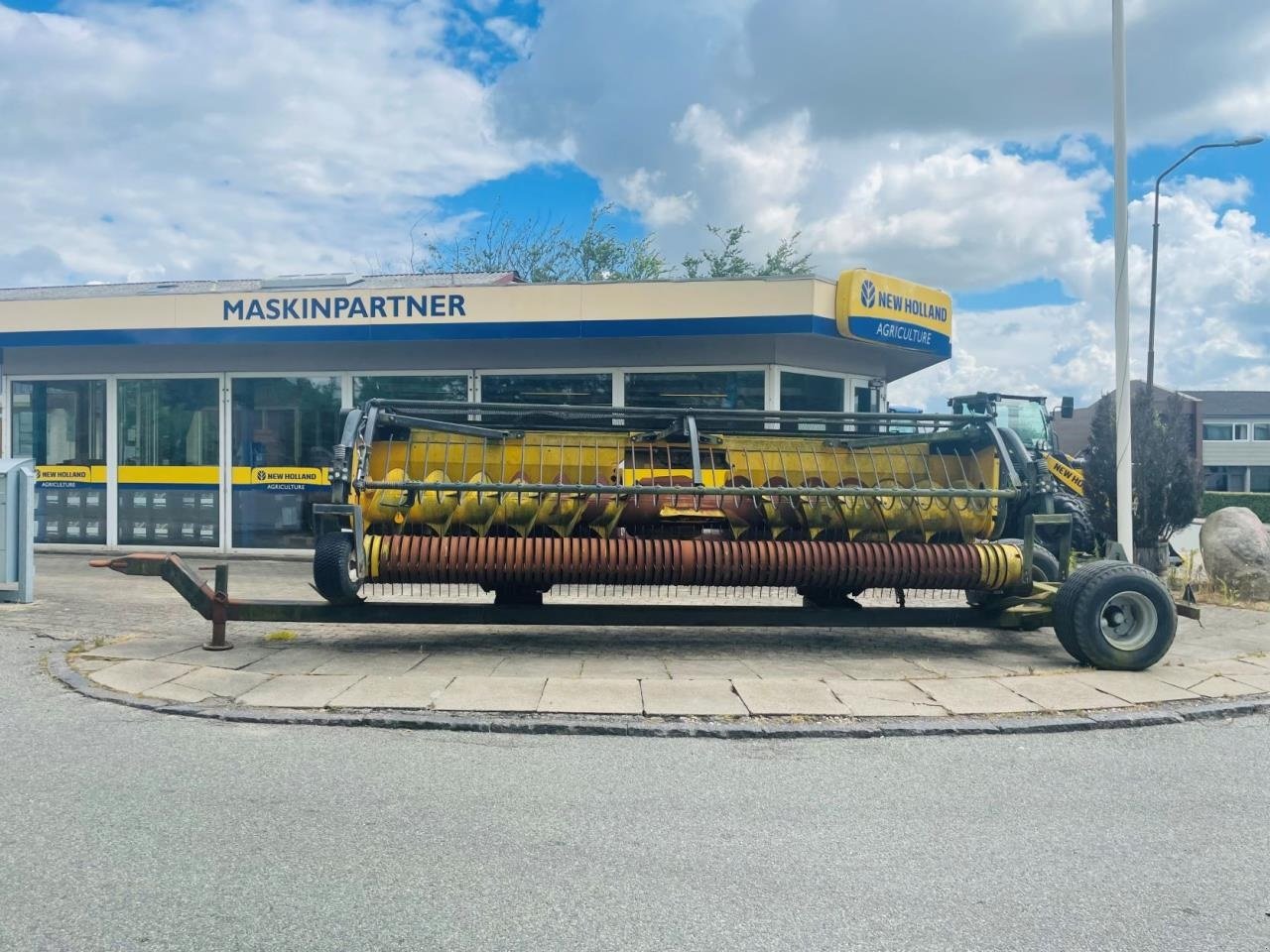Maisgebiß of the type New Holland 290 FP PICK-UP, Gebrauchtmaschine in Middelfart (Picture 1)