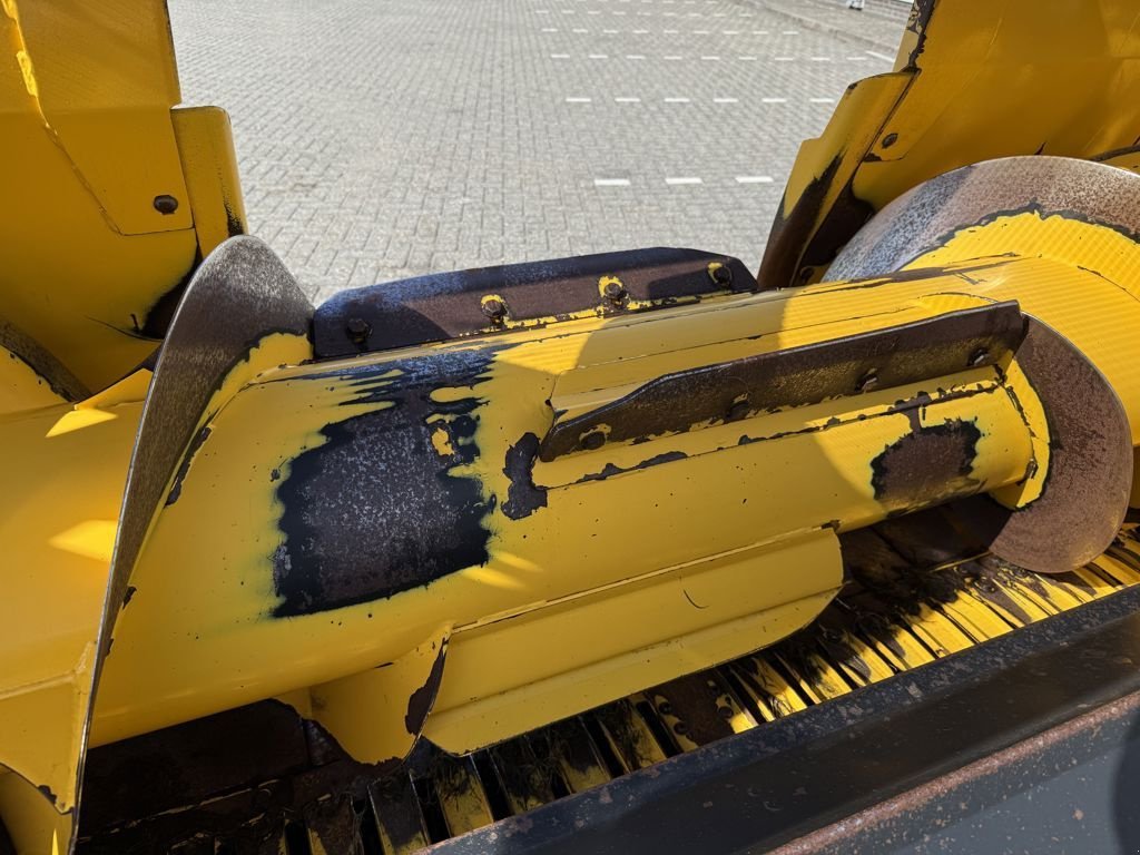 Maisgebiss typu New Holland 300FPE Gras Pickup, Gebrauchtmaschine v BOEKEL (Obrázek 7)