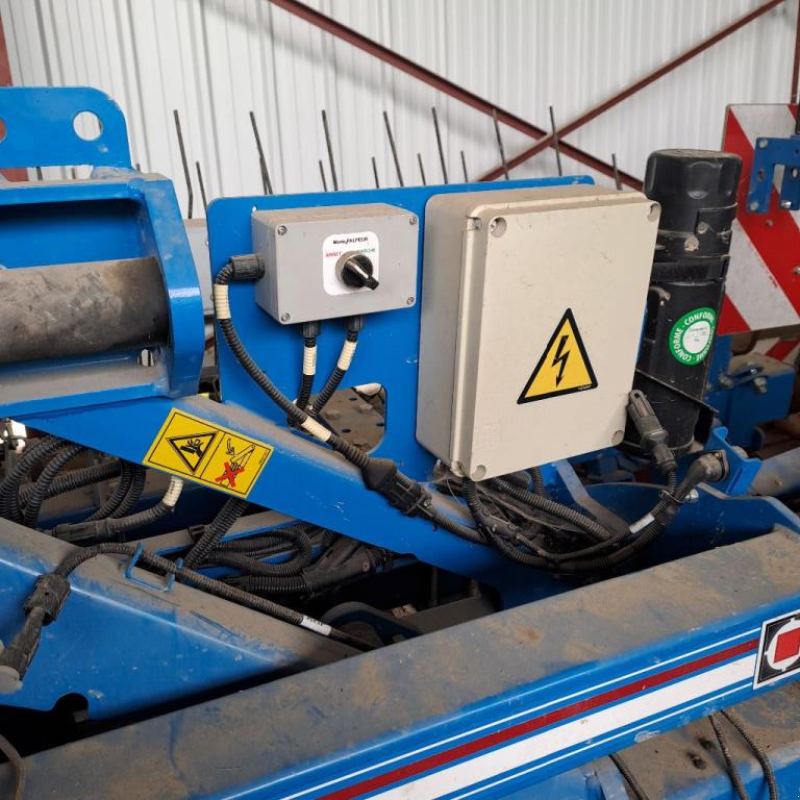 Maishackgerät типа Carré PRECICAM, Gebrauchtmaschine в Savigny sur Braye (Фотография 5)