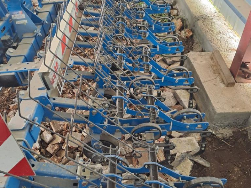 Maishackgerät типа Carré PRECICAM, Gebrauchtmaschine в Savigny sur Braye (Фотография 1)