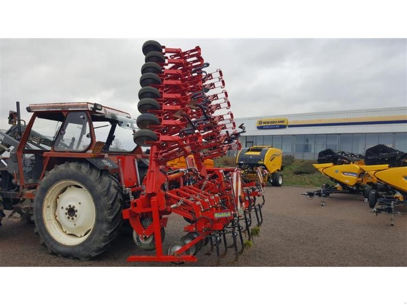 Maishackgerät от тип Einböck ROW GUARD 500, Gebrauchtmaschine в CHAUMONT (Снимка 1)