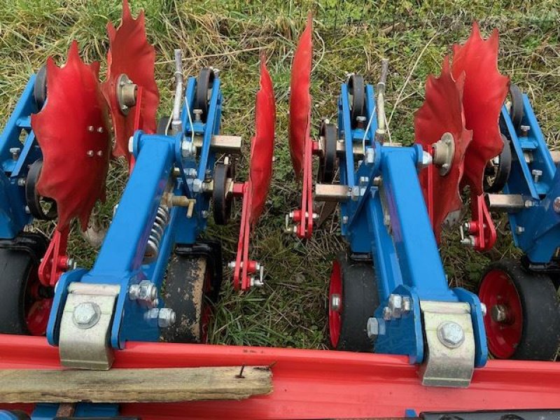 Maishackgerät za tip Hatzenbichler 6RANGS, Gebrauchtmaschine u les hayons (Slika 4)