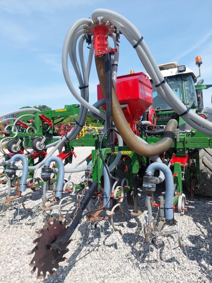 Maishackgerät Türe ait Thyregod TRV 12 med frø-/gødning-udstyr, Gebrauchtmaschine içinde Hammel (resim 7)