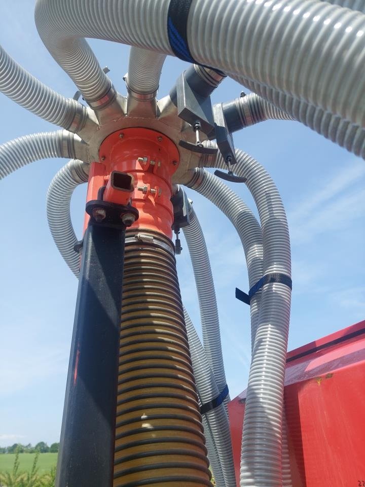Maishackgerät des Typs Thyregod TRV 12 med frø-/gødning-udstyr, Gebrauchtmaschine in Hammel (Bild 4)
