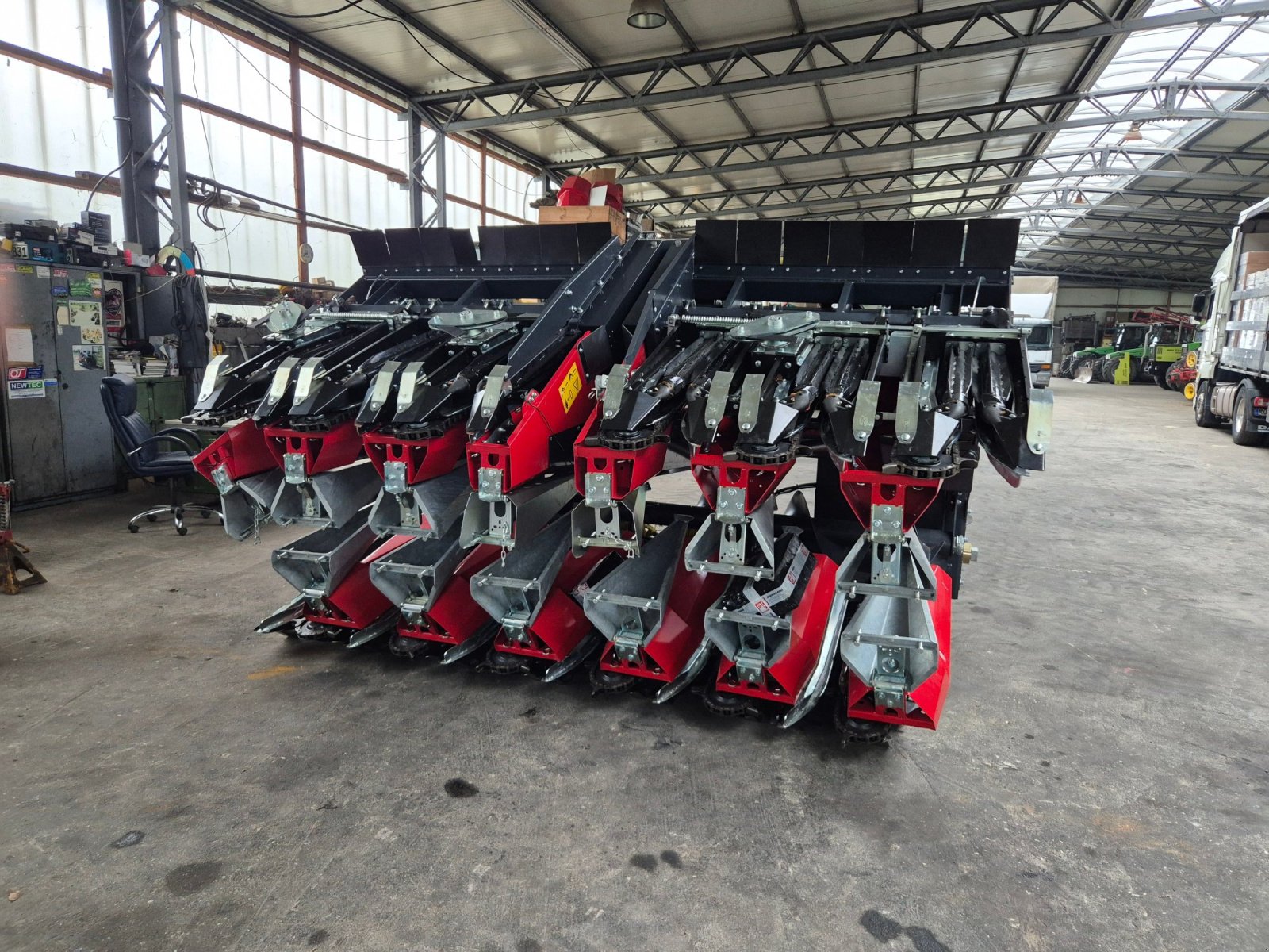 Maispflückvorsatz типа Dominoni 50 cm, Neumaschine в Baumgarten (Фотография 9)