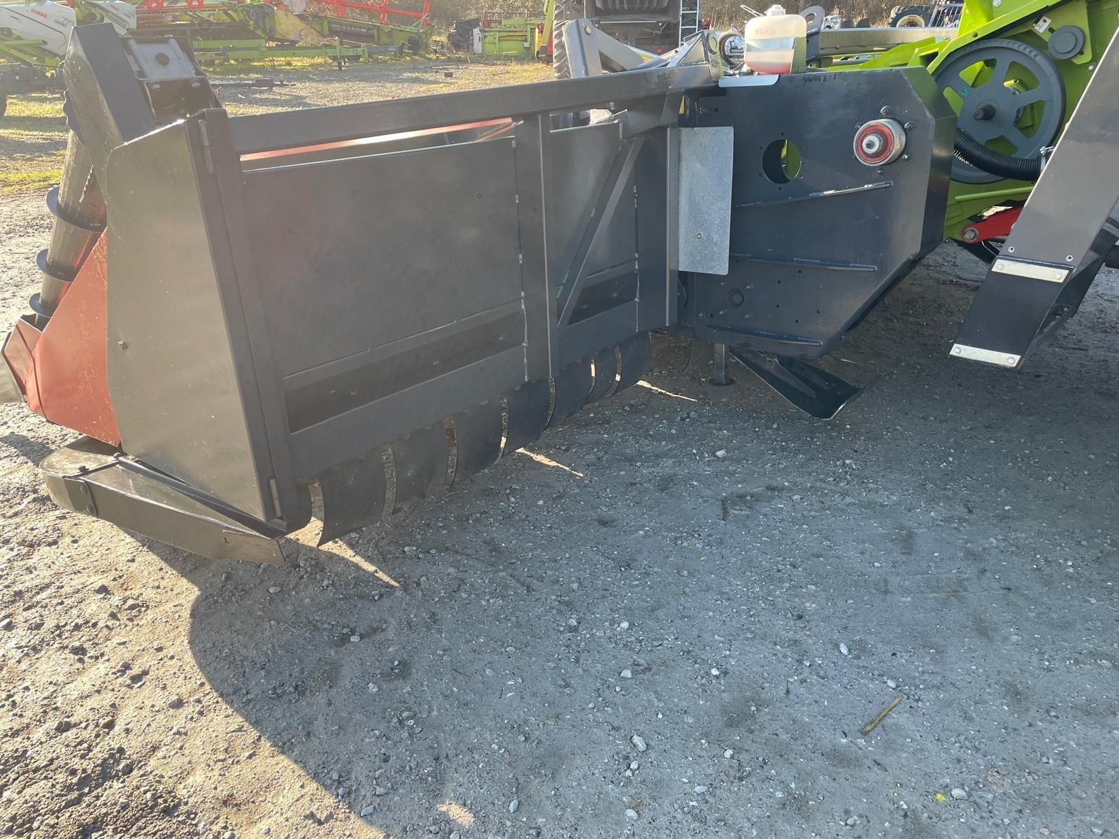 Maispflückvorsatz des Typs Dominoni SL968, Gebrauchtmaschine in L'Isle-en-Dodon (Bild 5)