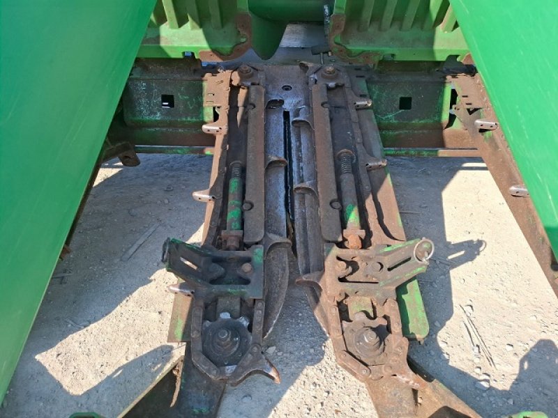 Maispflückvorsatz vrste John Deere 692, Gebrauchtmaschine v PITHIVIERS Cedex (Slika 6)