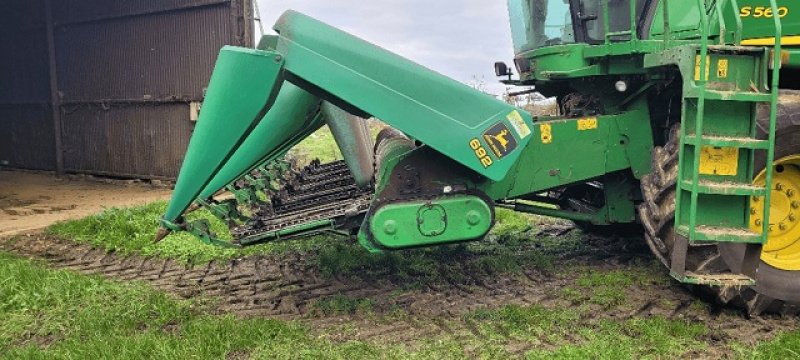 Maispflückvorsatz of the type John Deere 692, Gebrauchtmaschine in PITHIVIERS Cedex (Picture 2)