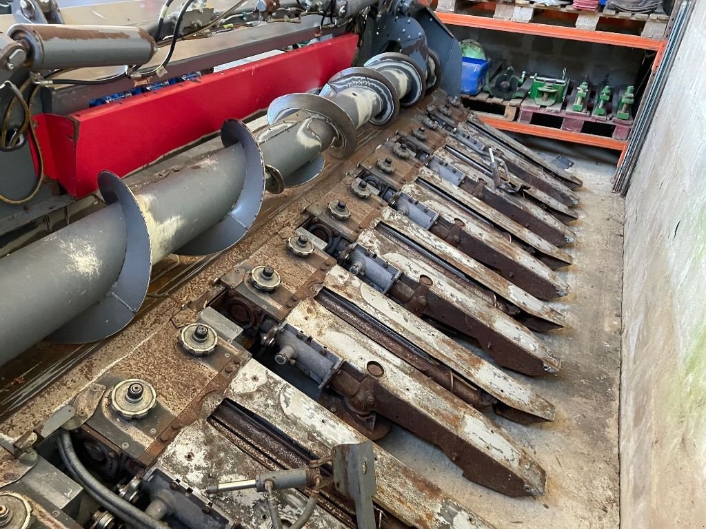 Maispflückvorsatz typu MAYA 7 rangs repliable broyeur 60cm, Gebrauchtmaschine v MARNAZ (Obrázek 1)