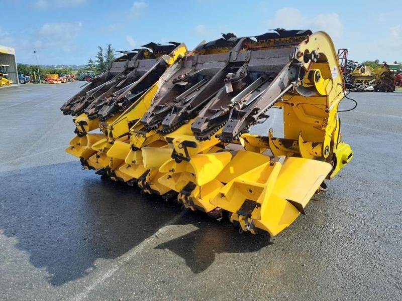 Maispflückvorsatz tip New Holland 8RGS-M, Gebrauchtmaschine in ANTIGNY (Poză 1)