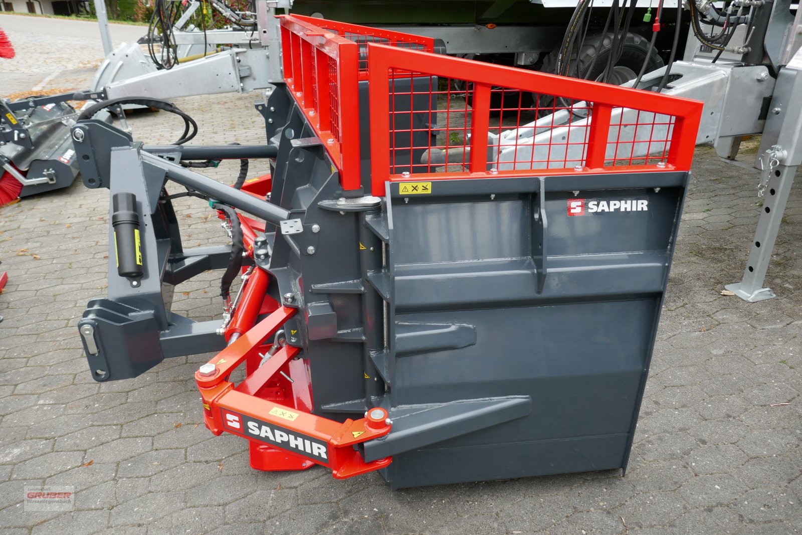 Maisschiebeschild des Typs Saphir Kompakt 4001, Neumaschine in Dorfen (Bild 2)